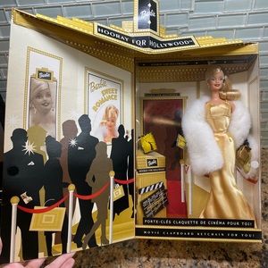SPECIAL EDITION 2002 Hooray for Hollywood Barbie